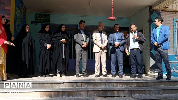 کاشت نهال در مدرسه خدیجه کبری شلمزار
