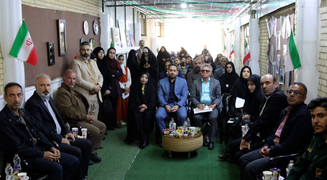 آیین زنگ سپاس معلم در هنرستان غلامحسینی فردیس 