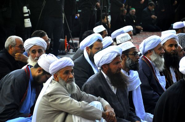 زیارت شهدای جمهور در حرم مطهر رضوی