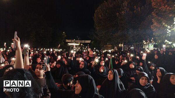 اجتماعات شبانه مردم اینبار با شام غریبان شهدای دشت کربلا رقم خورد 