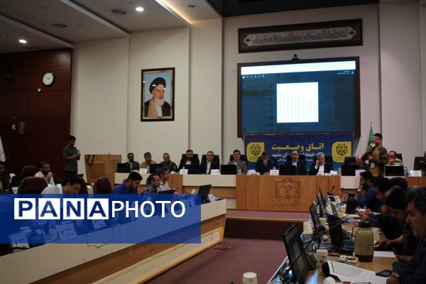 اتاق کنترل وضعیت ستاد انتخابات شهر مشهد