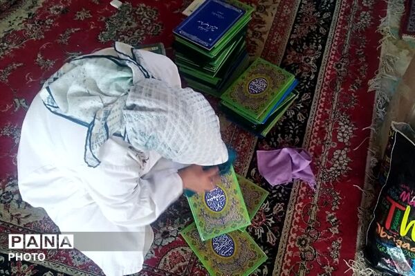 غبار‌روبی مساجد در آستانه ماه مبارک رمضان