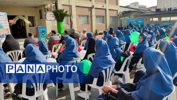 مانور استانی بازگشایی مدرسه در دبیرستان بهار آزادی قائمشهر