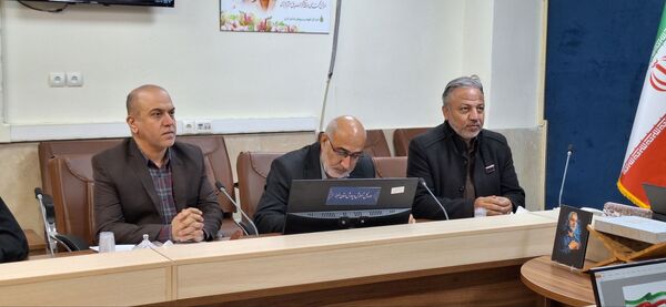 نشست همکاران حوزه پرورشی در راستای اجرای برنامه‌های دهه فجر 