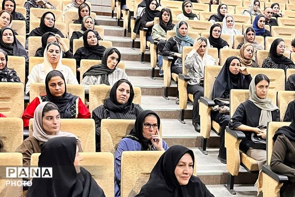 سومین همایش توانمندسازی در راستای پیشگیری از آسیب های اجتماعی