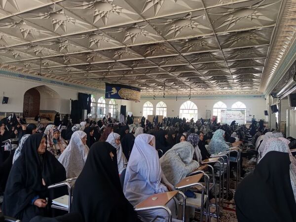 آخرین نماز جمعه شهریور ماه در شهرستان کاشمر برگزار شد 