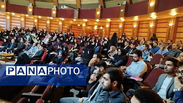 همایش پیشگیری و مداخله از خودکشی