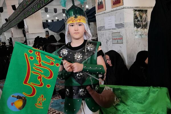 حضور شیرخوارگان در حسینیه صباشهر شهریار