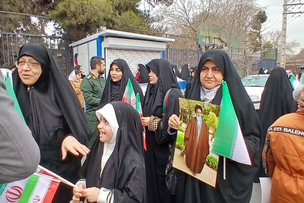 حضور مردم چهاردانگه در جشن چهل و هفتمین سالگرد شکوهمند انقلاب اسلامی