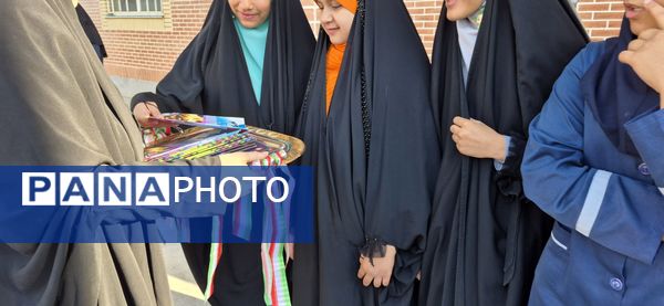 آیین بزرگداست میلادحضرت زینب(س) و روز پرستار در دبیرستان وکیلی ۶۶ نیشابور