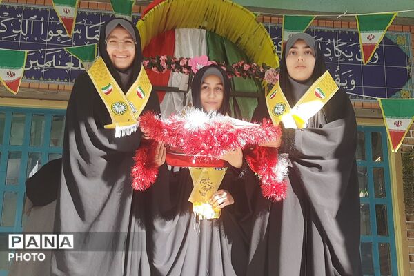 آیین بازگشایی مدارس اسلامشهر با حضور پرشور دانش‌آموزان