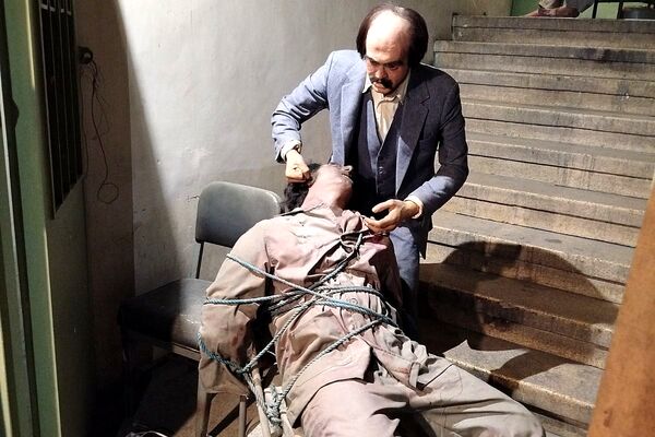  موزه عبرت میزبان دانش آموزان ملاردی 