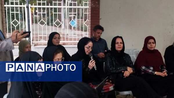 شب شعر وحدت در شهرستان خلیل آباد