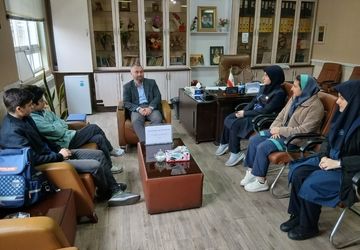 تقدیر از برگزیدگان جشنواره داناب