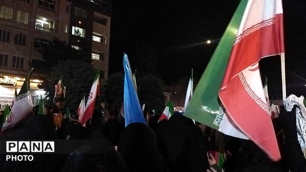 گذری بر تجمعات شبانه  نیشابور 