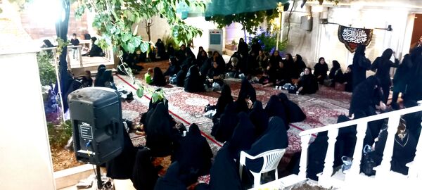 روضه خانگی توسل به حضرت سیدالشهدا(ع)در شهرستان کاشمر 