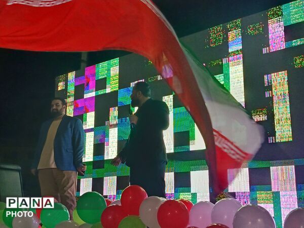 مشت آهنین مردم شهرکرد بر دهان یاوه‌گویان؛ هفتادمین تجمع شبانه