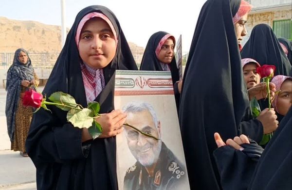 اجتماع بزرگ امام رضایی‌ها در رویدر