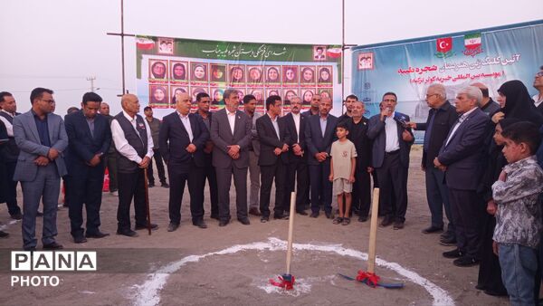 کلنگ ساخت بزرگترین مجموعه آموزشی شرق هرمزگان 