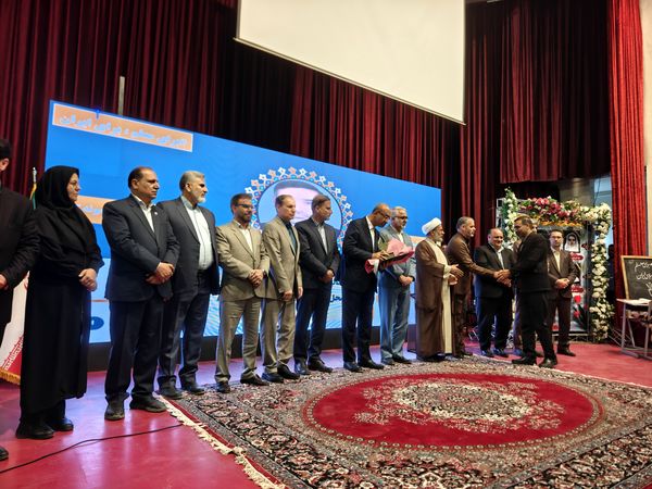 آیین گرامیداشت هفته معلم درکرمانشاه
