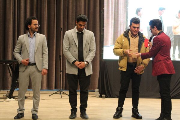 جشن بزرگ وصال و تقدیر از ۳۷۰ زوج جوان در فرهنگسرای نیشابور