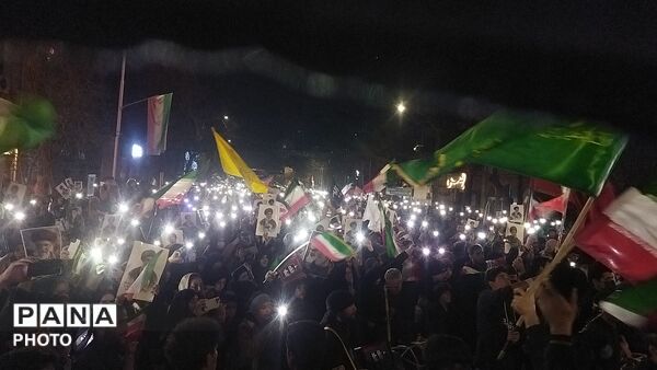 قاب هایی از حضورـ۳