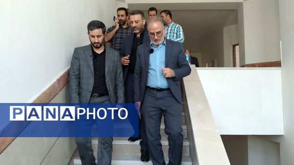 بازدید مدیرکل نوسازی توسعه و تجهیز مدارس استان تهران از پروژه‌های مدارس شهرستان اسلامشهر