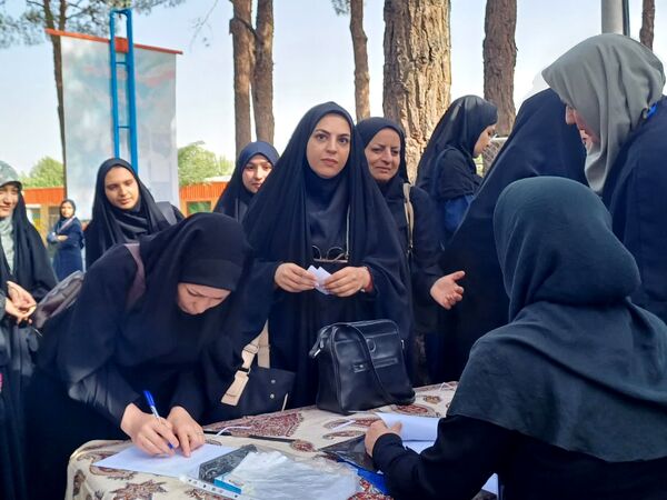 ‌‌روز دوم پیش اردوی ملی پیشتازان سازمان دانش آموزی استان اصفهان