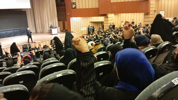 دورهمی بزرگ «لیگ جتی‌ها»