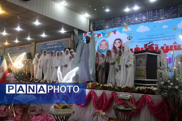 جشن تکلیف ۳۵۰۰ نفری دانش‌آموزان شهرستان بوشهر