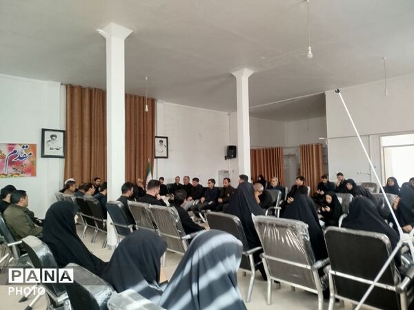 محفل شعر امین؛ ادای احترام به رهبر شهید و زنده نگه داشتن سنت گردهمایی شاعران