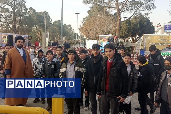 گرامیداشت دهه مبارک فجر در ناحیه دو شهرری