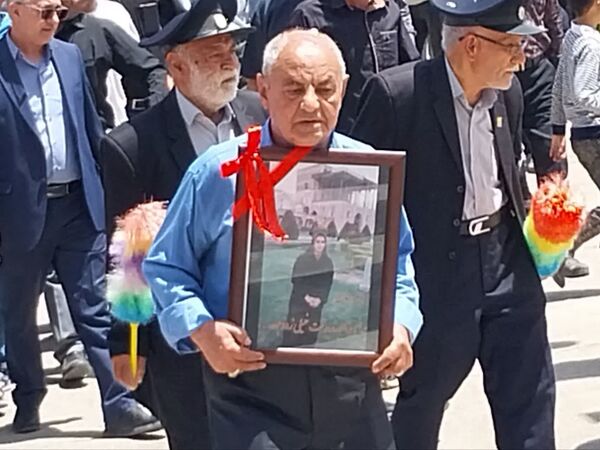 تشییع پیکر مطهر شهیده مریم قنبریان شهید جنایت رژیم صهیونیستی در آستان مقدس حضرات سیدالکریمان