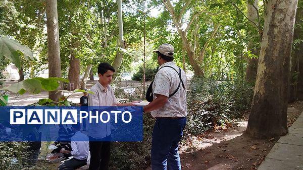 گذری کوتاه بر اهدای جوایز در اردوی جدید الورودهای شاهد ابوذر غفاری 