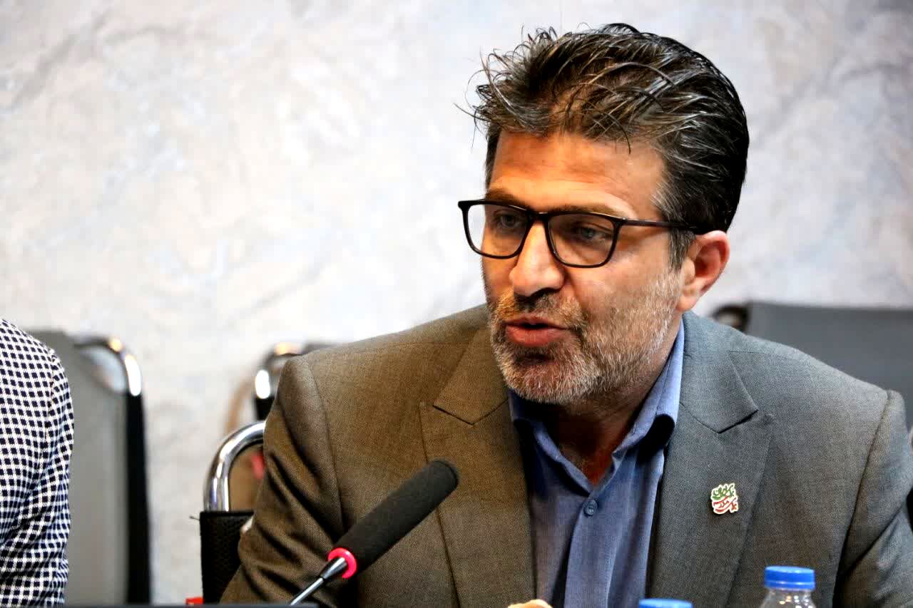 گذر از سواد الفبایی به سواد تحلیلی و دیجیتال