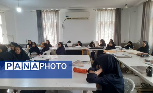 هفته بهداشت روان هنرستان زهرای مرضیه حاجی‌آباد