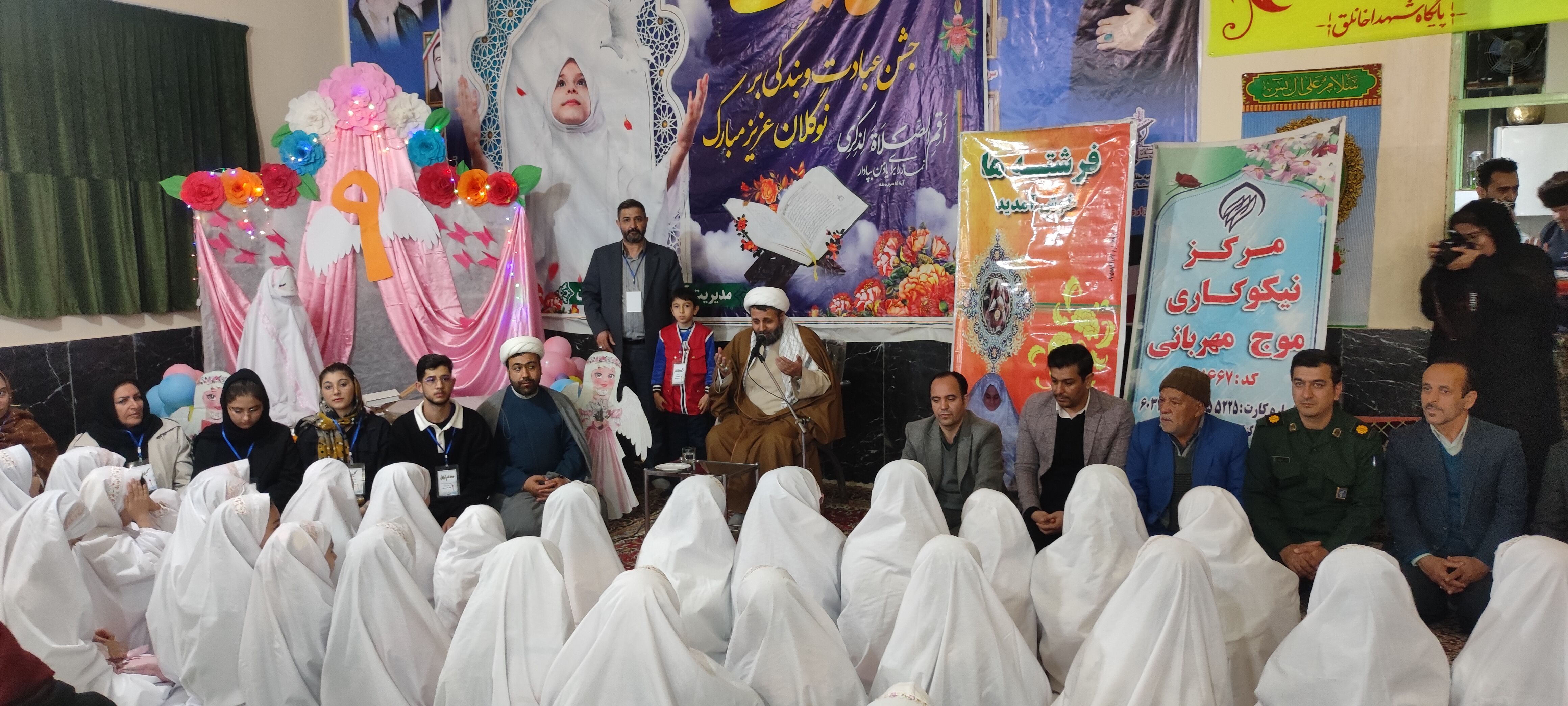 جشن میلاد امام زمان (عج) و جشن تکلیف دختران در مسجد سجادیه شهر خانلق