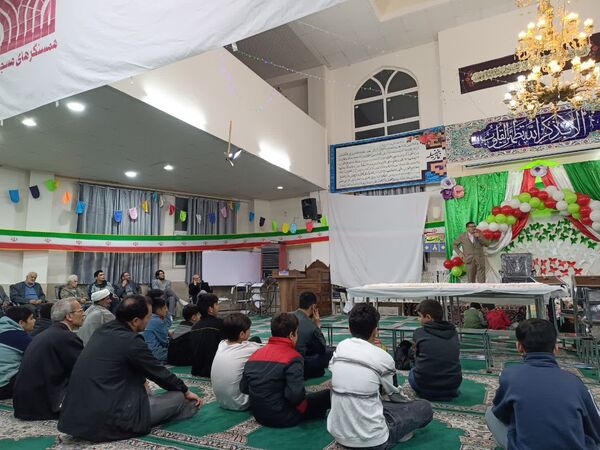 جشن پیروزی انقلاب در مسجد حضرت رسول اکرم(ص)