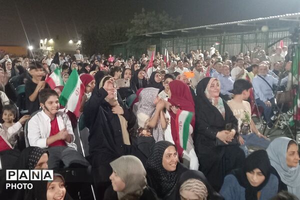 ولادت پیامبر نور و رحمت و امام دانش و حکمت