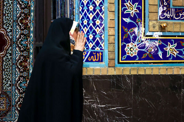 آیین معنوی اعتکاف در حرم مطهر رضوی- ۲