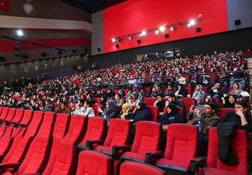 توضیحات فریدزاده درباره نیم‌بها شدن بلیت