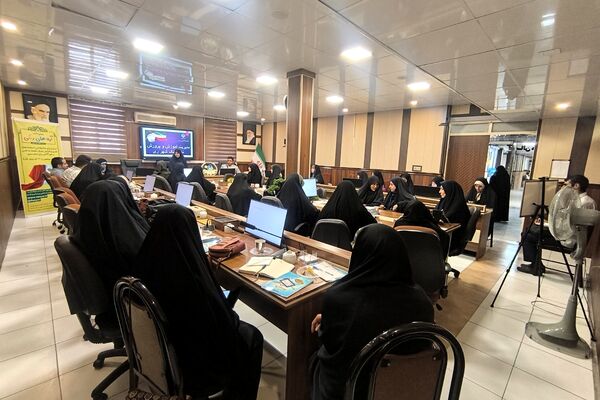 برگزاری کارگاه «روش‌های خلاقانه حمایت از فعالین پرورشی و تربیتی» در ناحیه یک شهرری