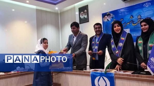 تجلیل از خبرنگاران برتر شهرستان جم