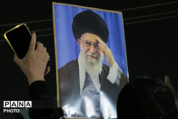 تجمع مردم غیور اسلامشهر در سی شب متوالی