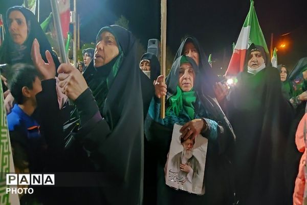 وحدت، راز ماندگاری شب‌های حماسه است