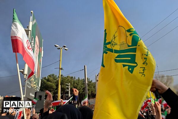 بیعت مردم قرچک با سومین رهبر نظام مقدس جمهوری اسلامی ایران