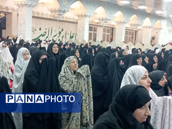 نماز جماعت همزمان با شب لیلة الرغائب در شهرستان کاشمر 