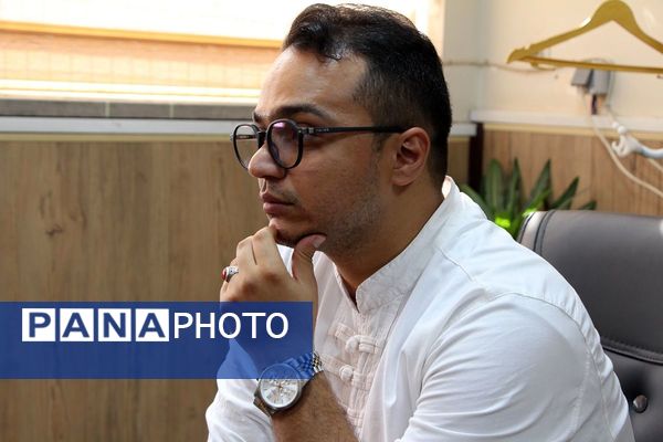 آیین معارفه معاون پرورشی و تربیت‌بدنی اداره آموزش‌وپرورش بهارستان‌دو