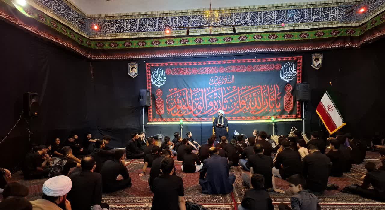 مراسم سوگواری شب هشتم محرم در هیئت انصار الحجه نیشابور 