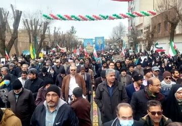 حضور مردم یزدانشهر در راهپیمایی ۲۲بهمن

